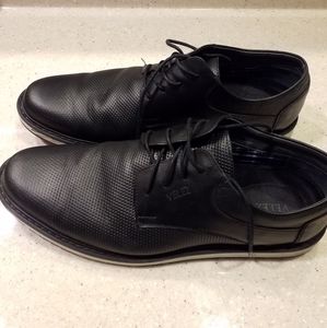 Mens leather shoes